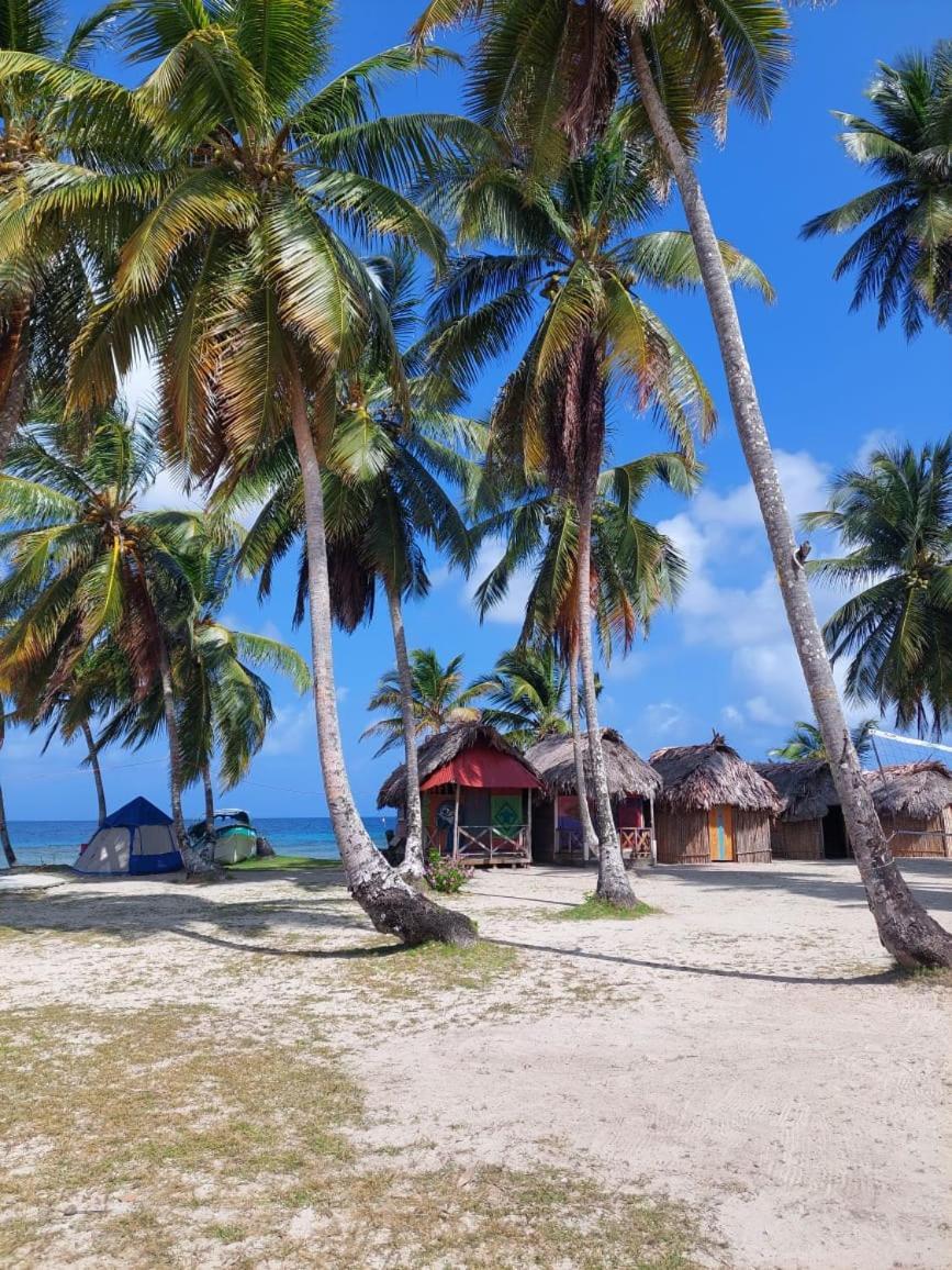 Discovery Gunayar Villa Mamartupo Exterior photo